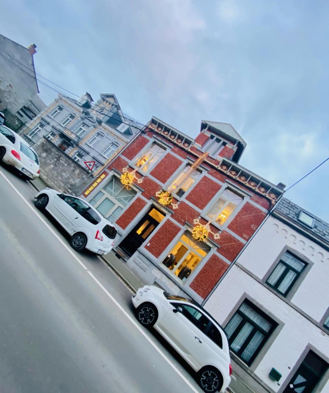 Hotel Vcb Ciney Centre-Ville Екстер'єр фото